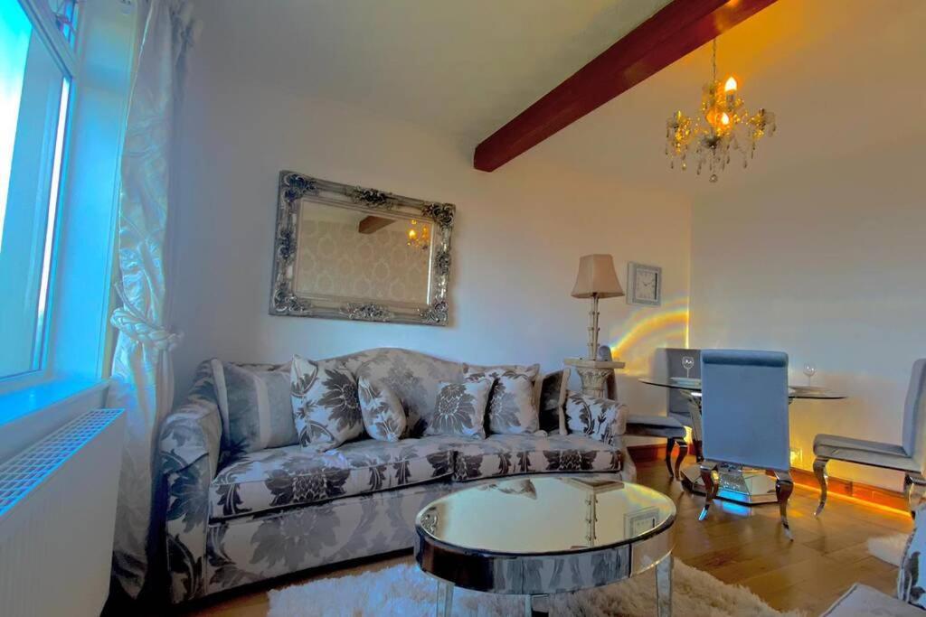 Beautiful Sea View 2 Bed Home Port Glasgow Exteriör bild