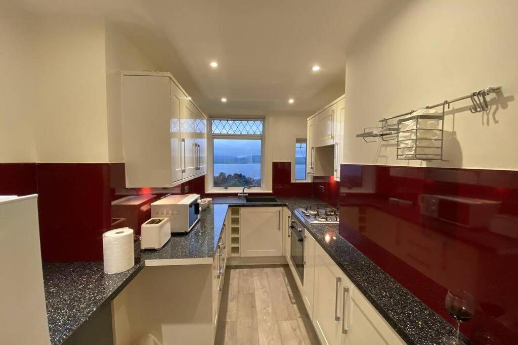 Beautiful Sea View 2 Bed Home Port Glasgow Exteriör bild