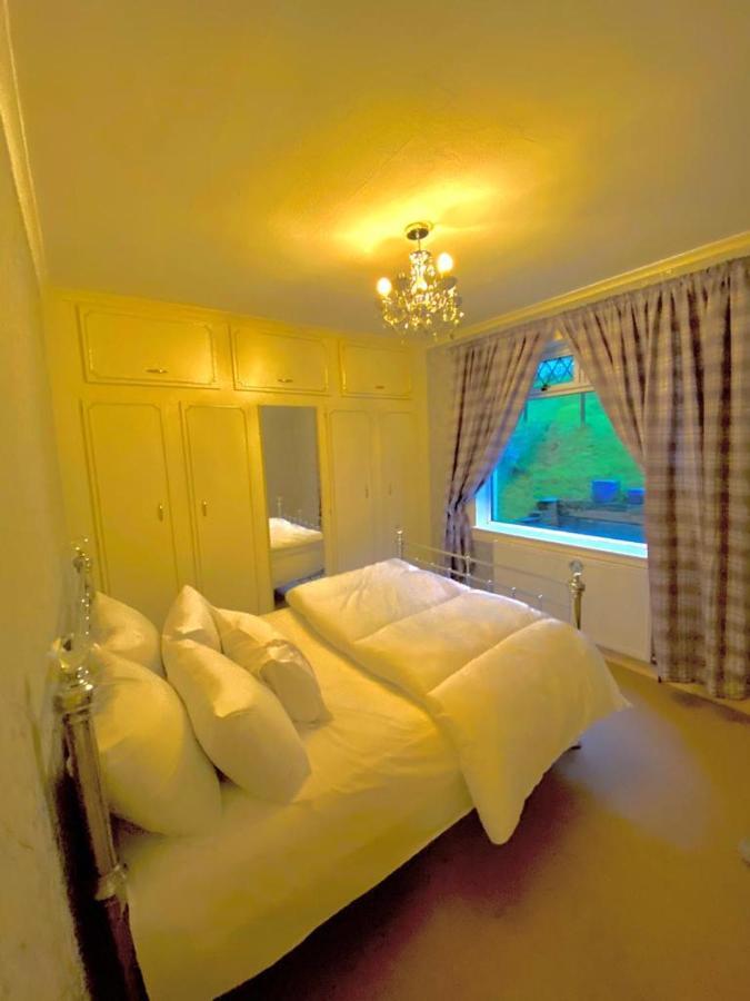 Beautiful Sea View 2 Bed Home Port Glasgow Exteriör bild