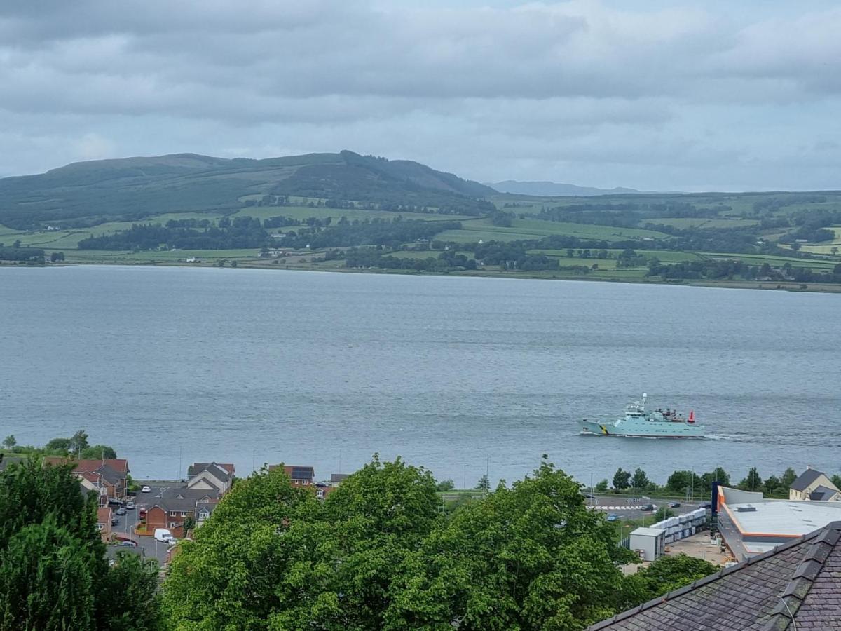 Beautiful Sea View 2 Bed Home Port Glasgow Exteriör bild